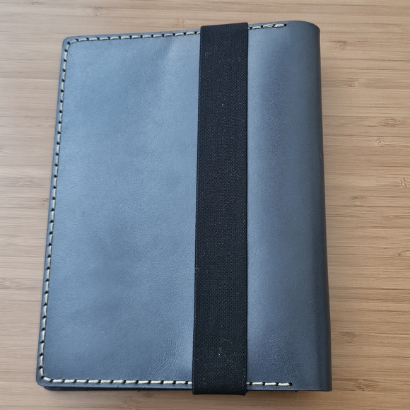 Galen Leather | A5 Notebook Cover Folio - Navy - Picture 4 of 9